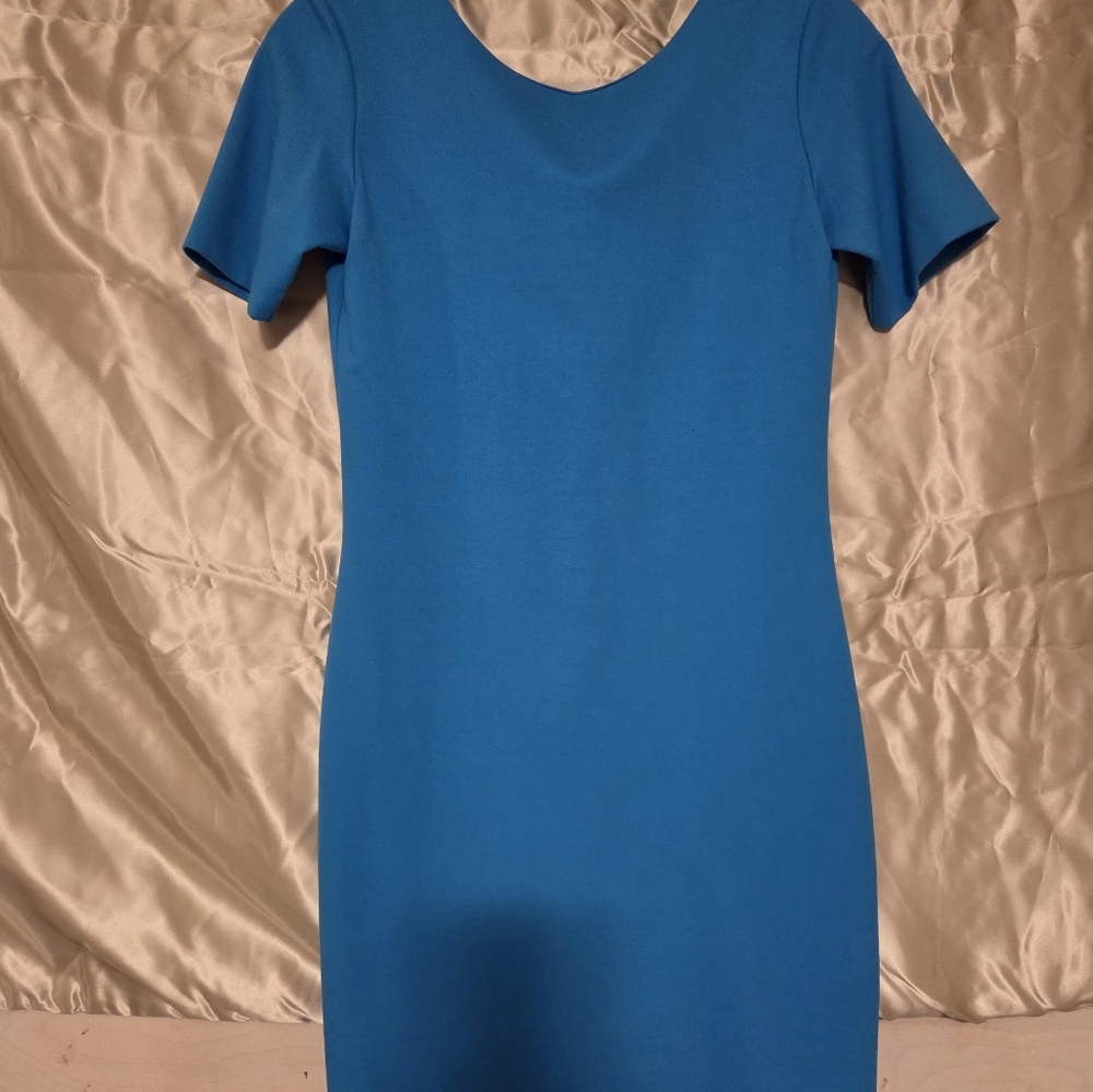 Dress : Amanda Uprichard color Azure (Aqua) size: M